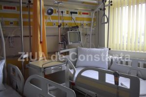 Capitala: Ancheta epidemiologica dupa ce o pacienta internata pentru dializa a fost confirmata cu COVID-19. 72 de cadre medicale, trimise in izolare