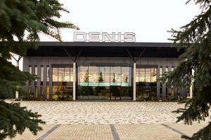 Fabrica de Încălţăminte DENIS donează 15% din vânzările online Spitalului Judeţean Suceava