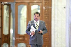 Cseke Attila: Aşteptăm susţinerea partidelor parlamentare pentru proiectul UDMR de impozitare cu 90% a pensiilor speciale