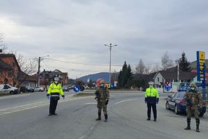 Amenzile pentru cei care nu respectă ordonanţele militare, mai mari începând din 2 aprilie