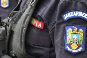 Hoţ din locuinţe prins de un jandarm aflat în timpul liber, la Timişoara