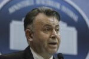 Vizită fulger a ministrului Sănătăţii la Timişoara! Nelu Tătaru a fost la Spitalul „Victor Babeş” şi la Primărie