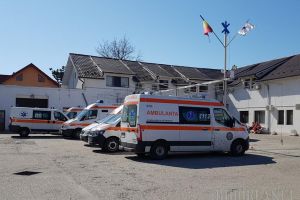 Primele retrageri din sistemul medico-sanitar din Bihor: Două asistente de la Ambulanţă şi-au dat demisia