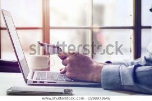 Primăria solicită băncilor să elimine comisioanele pentru plata online a întreţinerii
