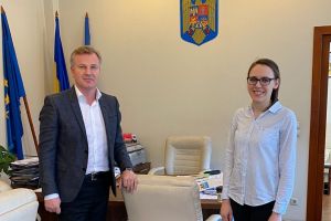 Alina Rus s-a oferit să ajute la testările Covid-19. Prefectul Dolha: Un mare câştig pentru judeţul nostru