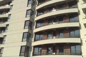 ADMINISTRAŢIE ŞI LOCATARI MODEL LA UN BLOC DIN GĂVANA
