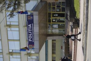 Au apărut primele cazuri de confirmaţi cu coronavirus şi printre poliţişti
