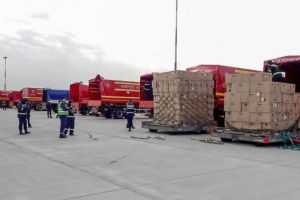 O aeronavă militară a adus materiale sanitare din Turcia
