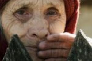Statul acasă nu e la fel pentru toţi! „Mâinile bucuriei” pot oferi o farfurie de mâncare celor aflaţi în prima linie a disperării