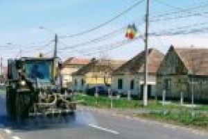 Străzile şi scările blocurilor, dezinfectate şi la Recaş! Măsuri luate în zadar dacă oamenii nu stau în casă