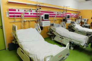 116 români au murit infectaţi cu coronavirus. Ultima victimă, un bărbat din Mureş