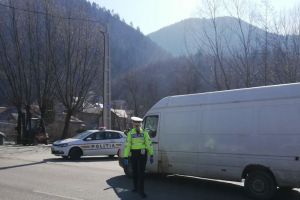 Amenzi de peste 250.000 de lei date de poliţişti şi jandarmi în urma controalelor