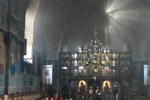 Altă NENOROCIRE: A ars Biserica Ortodoxă din Gai (FOTO)