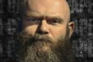 Uriaşul Helsinki din serialul-fenomen „Fabrica de bani” iubeşte Timişoara!