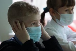 200.000 de măşti FFP2 au ajuns în România
