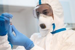 Reţeaua de sănătate REGINA MARIA activează al treilea laborator pentru prelucrarea testelor pentru Covid-19