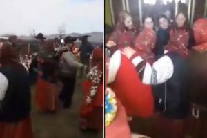 VIDEO: Paranghelie pe timp de pandemie la Brateiu – Zeci de oameni la o logodnă ţigănească