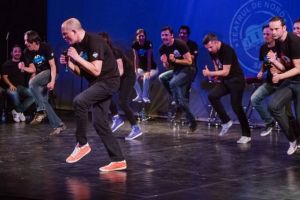 Poftiţi la impovizaţie, ”Gala Camp10natului de improvizaţie“ vă aşteaptă pe YouTube