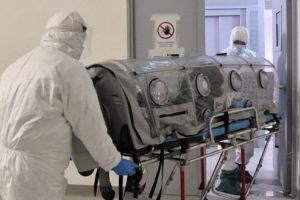 Peste 100 de pacienţi cu Covid-19, internaţi la terapie intensivă!