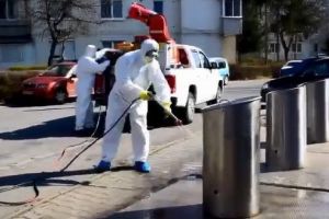 VIDEO: Ghenele de gunoi din Târgu-Mureş, spălate şi dezinfectate