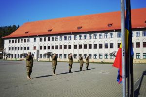 Ziua NATO, marcată printr-o ceremonie restrânsă în garnizoana Câmpulung Moldovenesc