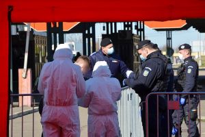 Peste 650 de persoane în carantină, în Bihor. Autorităţile au fost nevoite să deschidă încă un centru pentru a le găzdui