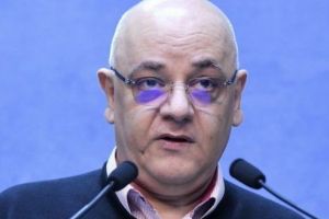 IMPORTANT! Anunţ făcut de Raed Arafat despre purtarea măştilor de protecţie pe stradă!