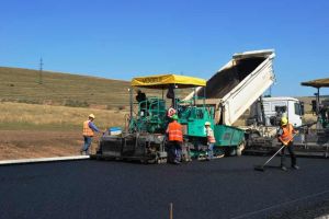 Ce lucrări de reparaţii se fac la drumurile naţionale în Regiunea Centru începând de astăzi