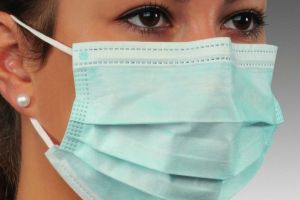 Purtarea mastii de protectie, chiar si a celor improvizate, OBLIGATORIE in Prahova