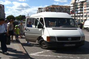 Atenţie! De astăzi, nu mai este permis botoşănenilor accesul în mijloacele de transport, dacă nu au mască