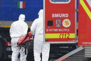 Jos pălăria! Doi medici de la UPU-SMURD Bihor şi doi de la ATI s-au oferit voluntar să-şi ajute colegii din Italia