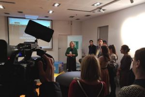 Defending Media Freedom: A fost lansată trusa de prim ajutor pentru jurnalişti