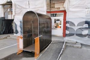 La Spitalul Municipal Rădăuţi a fost montat primul tunel de dezinfecţie pentru personal