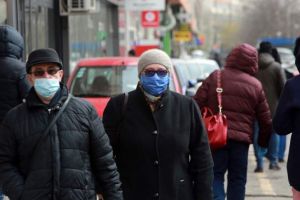 Peste 180.000 de români au rămas fără serviciu, aproape 1.000.000 de contracte suspendate