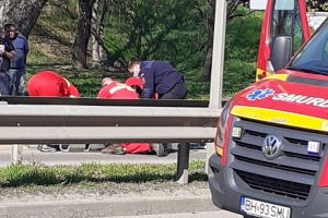 Accident în Oradea. Un pieton care traversa regulamentar a ajuns la spital (FOTO)