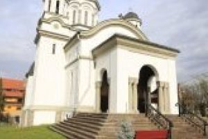 Episcopia Ortodoxă a Covasnei şi Harghitei a donat 10.000 de lei Spitalului Judeţean din Sfântu Gheorghe