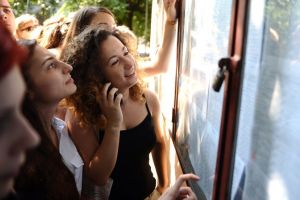 Elevii ar putea da BAC-ul şi Capacitatea în iulie