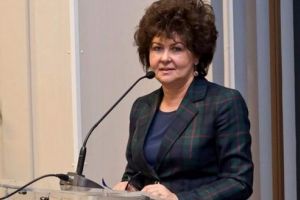Decani noi la UMFST Târgu-Mureş (2). Daniela Muntean propune “Inovare, Integrare, Internaţionalizare”