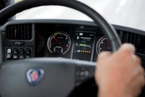 Incredibil: Tânăr de 14 ani, prins la volan de poliţiştii din Seini. Caz asemănător şi la Moisei