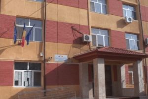 A fost schimbată conducerea Inspectoratului Școlar