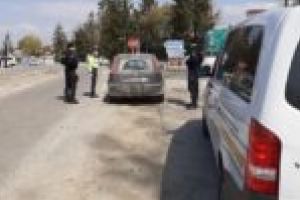 Amenzi de peste 300.000 de lei aplicate cărăşenilor în doar trei zile pentru nerespectarea prevederilor ordonanţelor militare