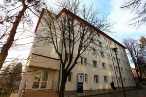Trei cămine studenţeşti ale Universităţii, puse la dispoziţia cadrelor medicale de la ...