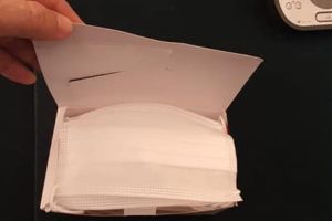 Primele măşti produse în România sunt gata. Ce spune Ministrul Economiei
