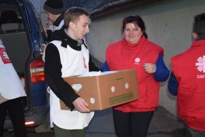 Aveţi nevoie de ajutor la cumpărături? Voluntarii de la Caritas Catolica sprijină persoanele vârstnice în timpul stării de urgenţă