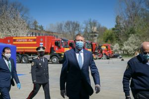 Klaus Iohannis: Vom sta acasă de Paşte. Asta aştept să faceţi cu toţii
