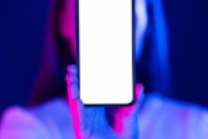 Iulius Town se alătură acţiunii iniţiate de Asociaţia Timişoara 2021: „Astăzi luminăm oraşul împreună!”