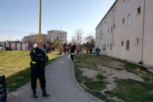 Constanta: Incendiu in cartierul Henri Coanda. Politistii locali au intervenit primii si au acordat primul ajutor