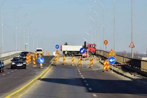 FOTO: S-au reluat lucrările la Podul Mureş!