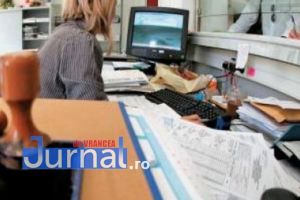 Șomaj tehnic pentru o parte din salariaţii bugetari | Ce măsuri pregăteşte Guvernul
