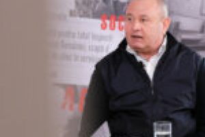 „Nu au reuşit să cumpere măcar un ventilator! Măşti şi mănuşi trebuia să fim noi pregătiţi să facem!”